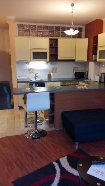 Isabell Apartments גיור מראה חיצוני תמונה