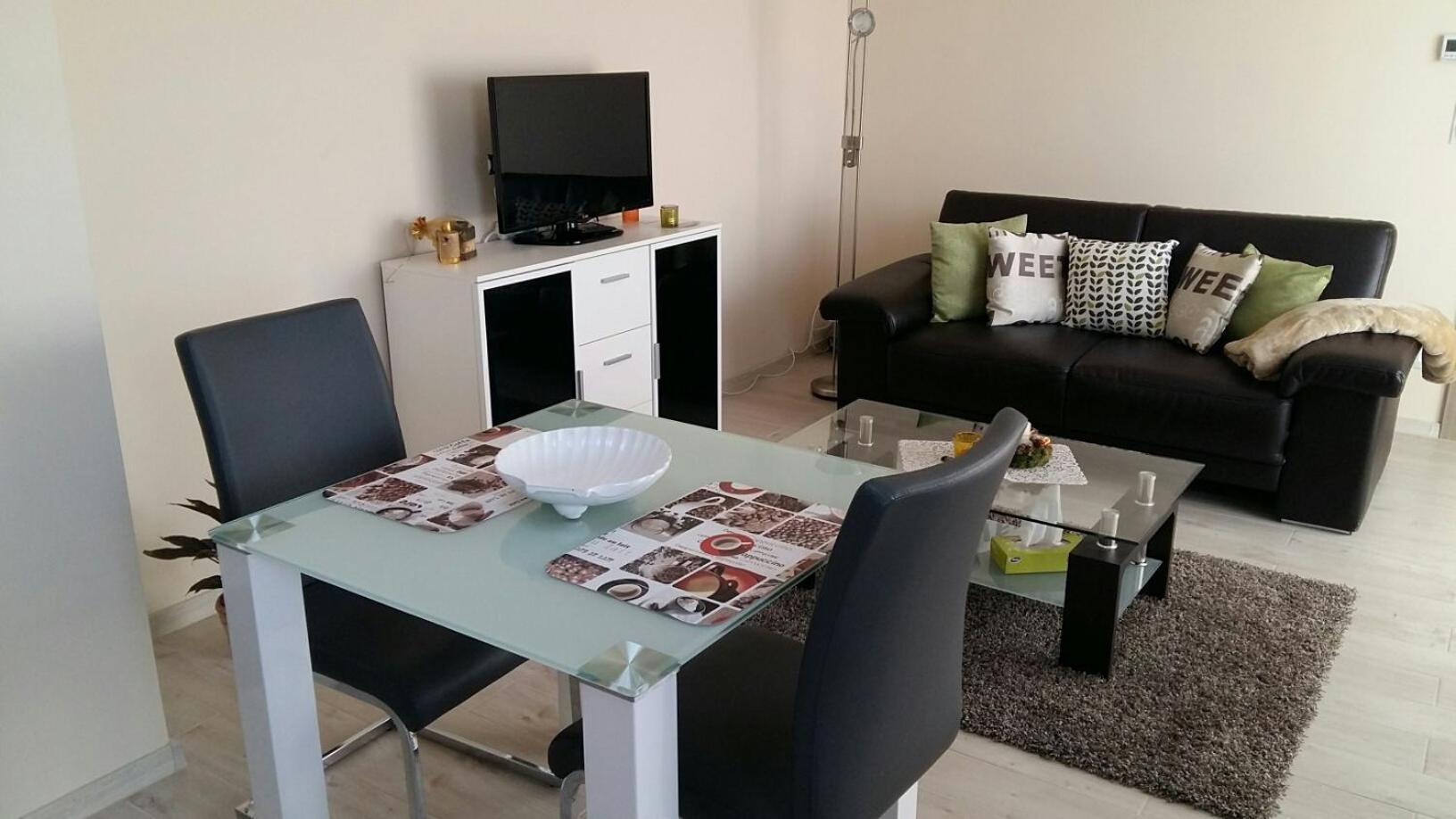 Isabell Apartments גיור מראה חיצוני תמונה